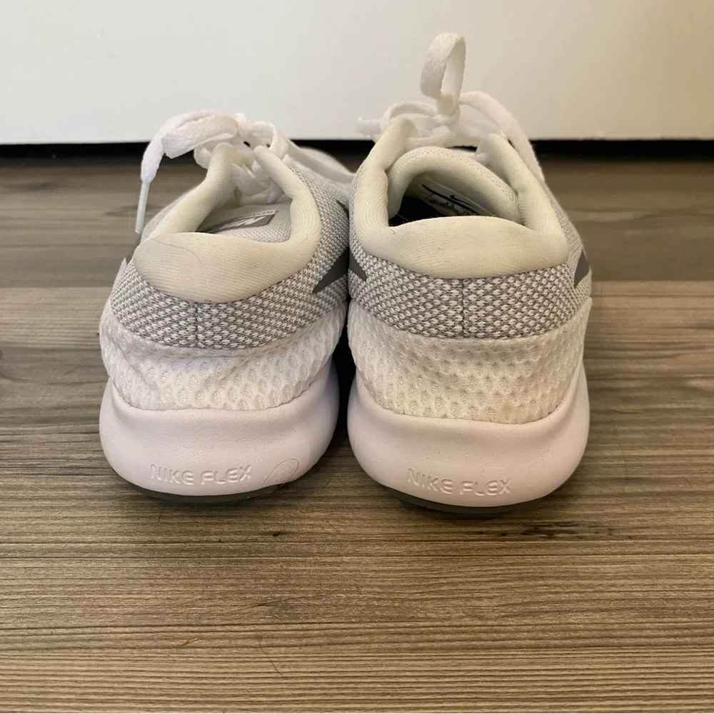 Nike Flex Gray‎ White Sneakers 7